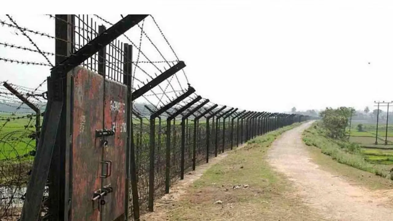 সিলেট সীমান্ত দিয়ে ১৪ রোহিঙ্গাসহ ৩১ জনকে পুশইন