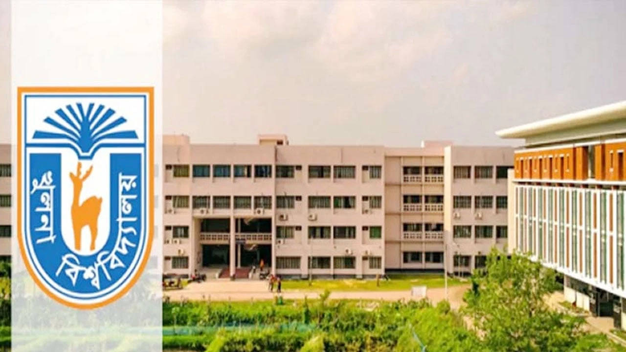 যৌন হয়রানির অভিযোগে খুবি শিক্ষককে সাময়িক অব্যাহতি