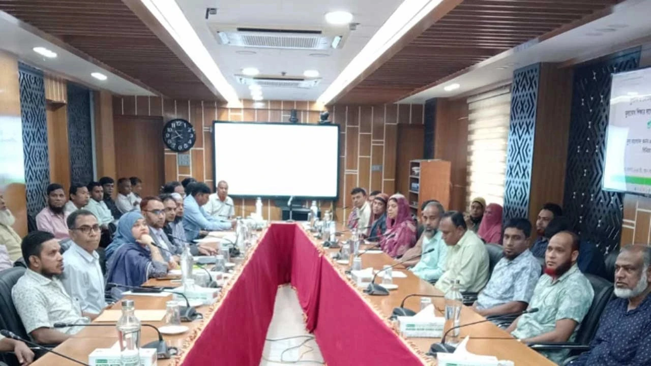 ভূমি সেবায় স্বচ্ছতা ও জবাবদিহিতা নিশ্চিত করতে বদ্ধপরিকর ভূমি মন্ত্রণালয় : সিনিয়র সচিব