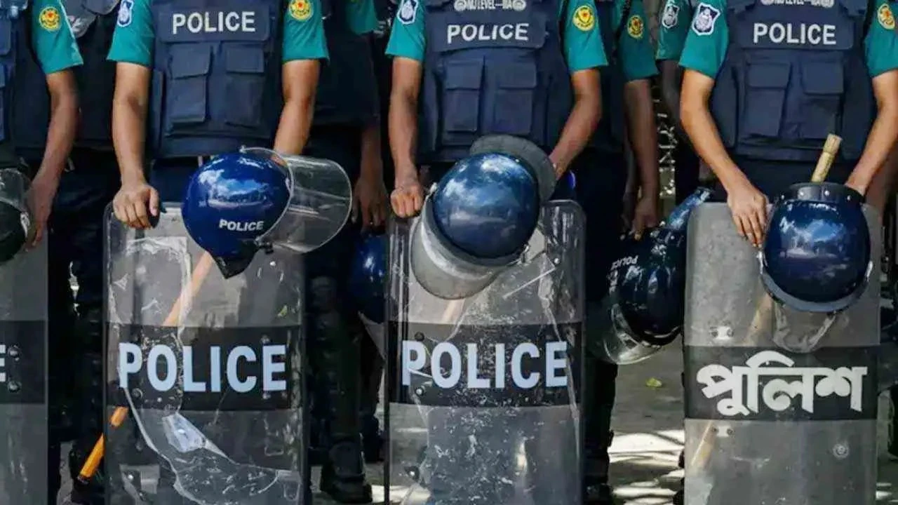 দেড় লাখ পুলিশ সদস্যকে বিশেষ প্রশিক্ষণ