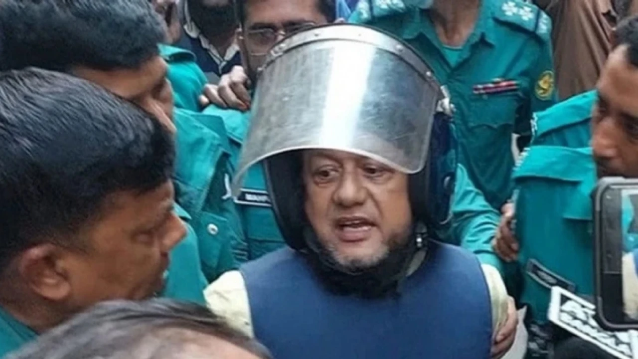 ছাগলকাণ্ডের মতিউরকে অনৈতিক সুবিধা প্রদান, এক এসআই ও ১০ কনস্টেবল বরখাস্ত