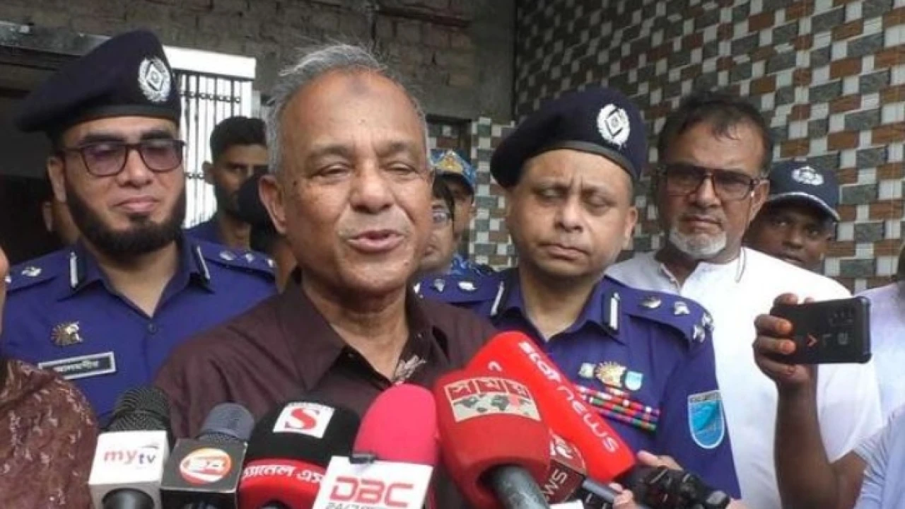 সন্ত্রাসীদের স্থান এদেশে হবে না: স্বরাষ্ট্র উপদেষ্টা