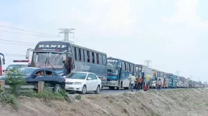 ঈদ সামনে রেখে ঢাকা-টাঙ্গাইল-যমুনা সেতু মহাসড়কে যানবাহনের চাপ দ্বিগুণ
