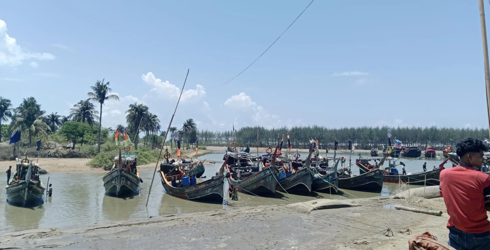 সাগরে ৫৮ দিনের মাছ ধরা বন্ধের নিষেধাজ্ঞা