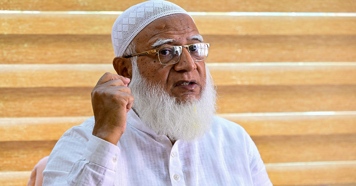 মুরাদনগরে ধ’র্ষণকাণ্ডে তীব্র ক্ষোভ জামায়াত আমিরের প্রধান আসামি ফজর আলী গ্রে’প্তা’র মুরাদনগরে ধ’র্ষণকাণ্ডে তীব্র ক্ষোভ জামায়াত আমিরের প্রধান আসামি ফজর আলী গ্রে’প্তা’র