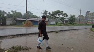 কুরবানির মাংস বিতরণ