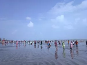 ঈদে কুয়াকাটায় পর্যটকদের ঢল