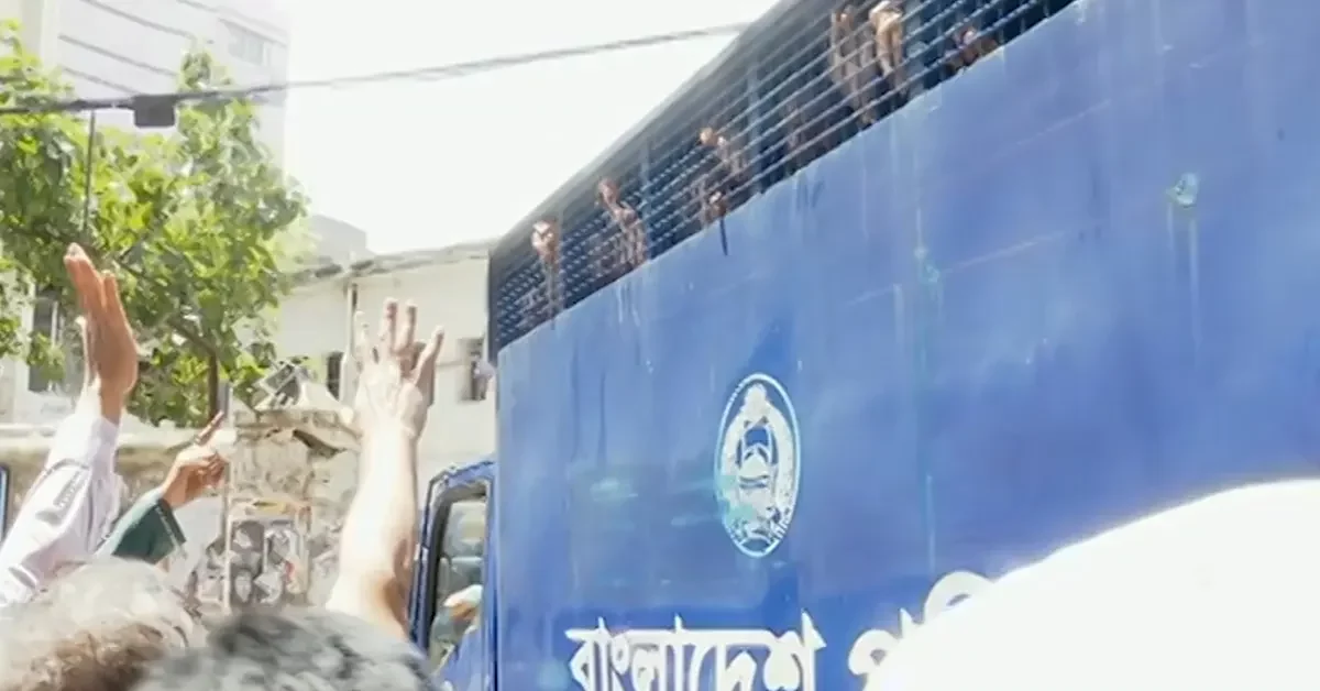 ২৩ জুলাই ২০২৪: কোটা সংস্কারের প্রজ্ঞাপন কারফিউ আর গণগ্রেফতারের দিন