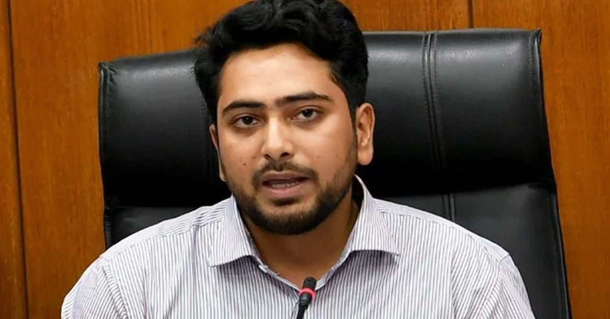 ফের স্বৈরাচারের পতনের হুঁশিয়ারি এনসিপি আহ্বায়কের নাহিদ ইসলাম