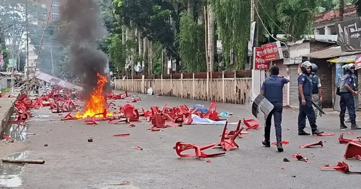 গোপালগঞ্জে এনসিপি নেতাকর্মীদের গাড়িবহরে হা’মলা ১৪৪ ধারা জারি