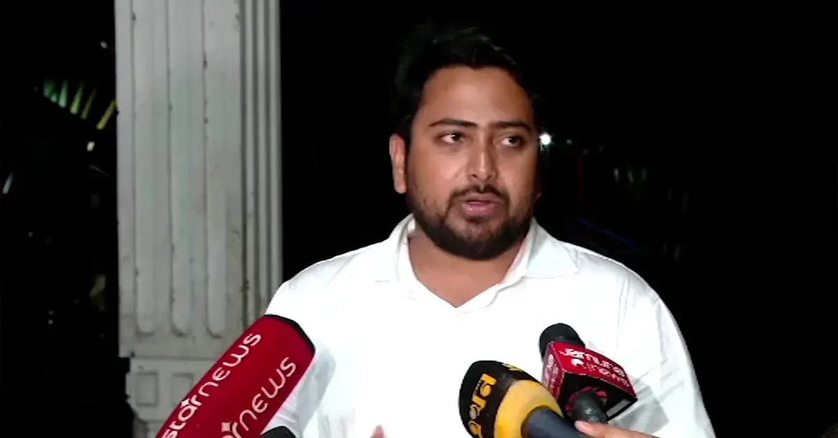 শাপলা প্রতীক বাতিল নিয়ে ইসির নিরপেক্ষতা প্রশ্নের মুখে: নাহিদ ইসলাম