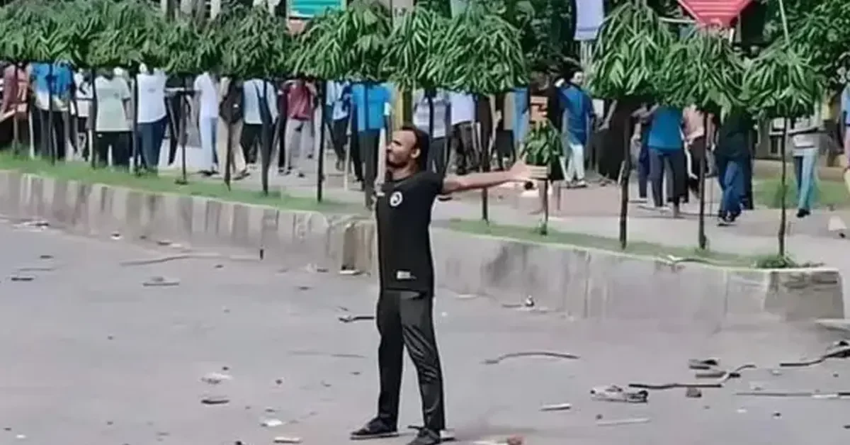 আবু সাঈদ হ’ত্যা মা’ম’লা’য় ৩০ আসামির বিরুদ্ধে দ্বিতীয় দিনের শুনানি চলছে